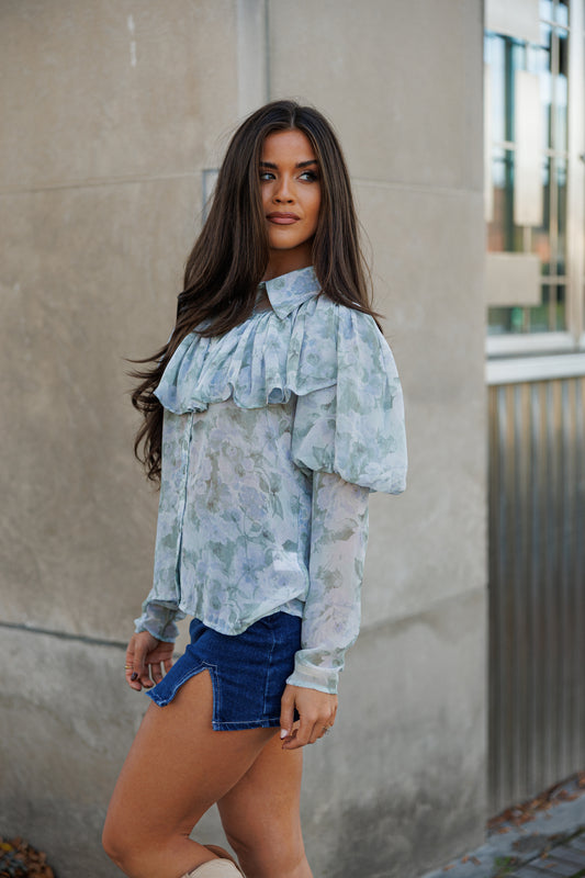 NEW!! "Nova Muse" Floral Ruffle Top