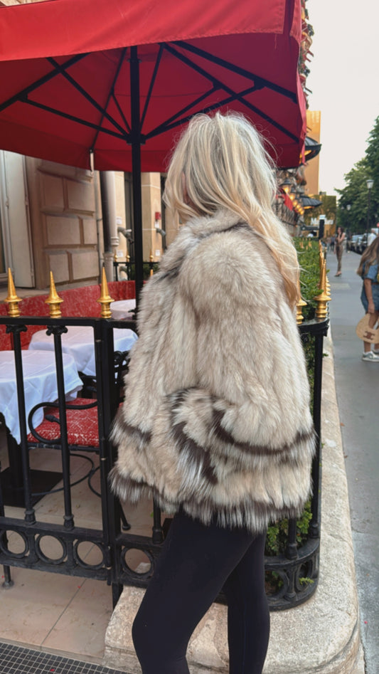 NEW!! Vintage Fox Fur Jacket Size Medium