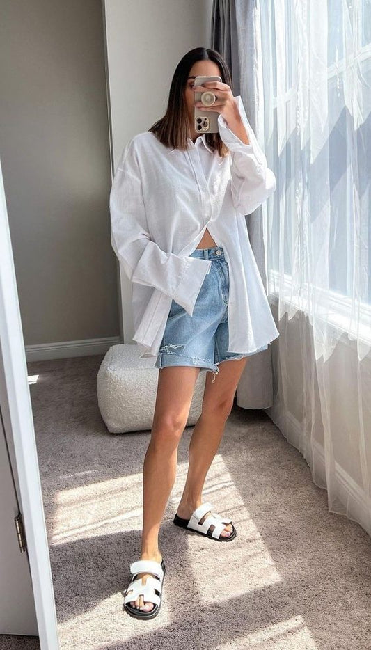 FINAL SALE!! The Lowkey Famous Slide in White