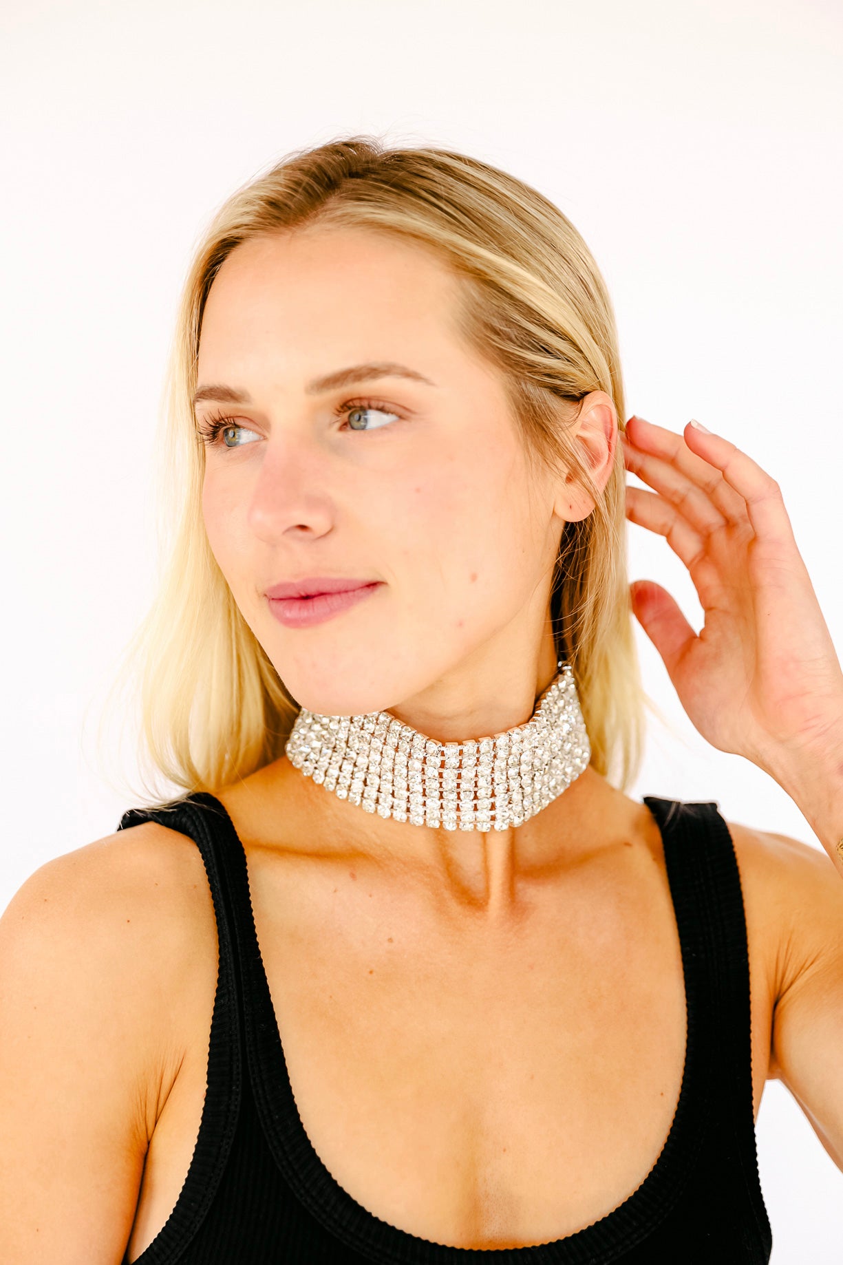 NEW!! Rhinestone Choker