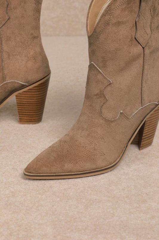 FINAL SALE!! Aspen Faux Suede Booties