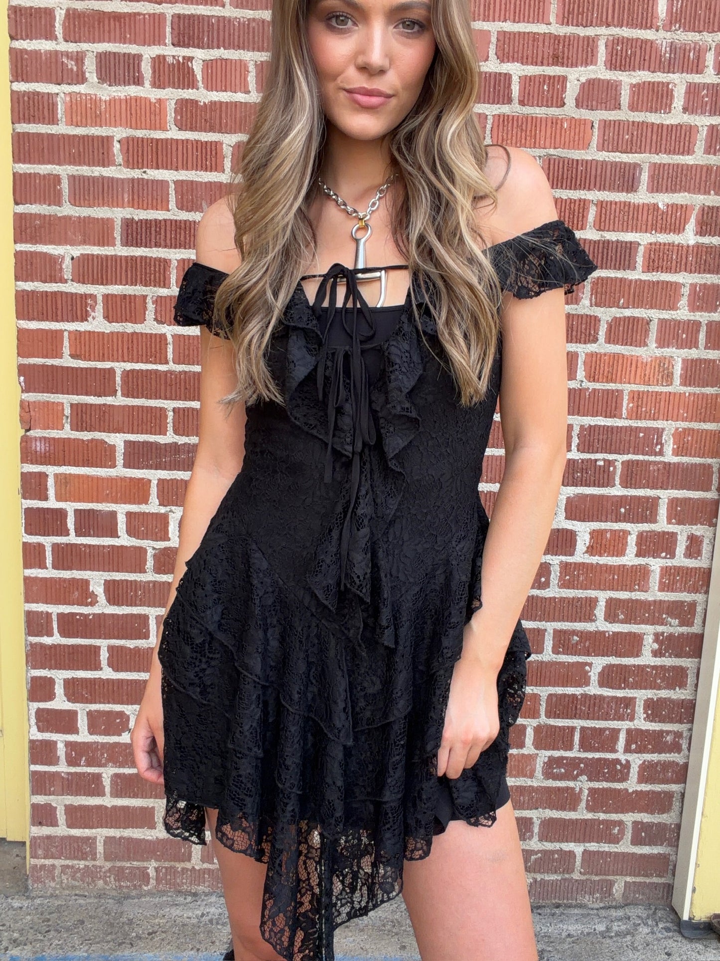 Cactus Club Lace Dress in Black