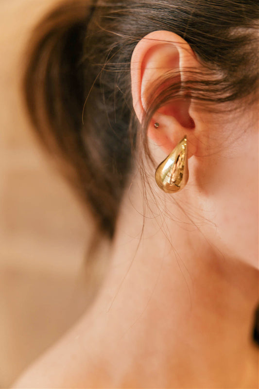 NEW!! 18k Gold Plated Drop Earrings