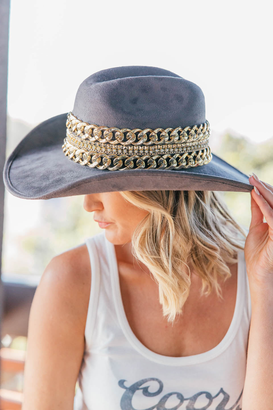 The “Beth Dutton” Chain Banded Suede Hat in Grey