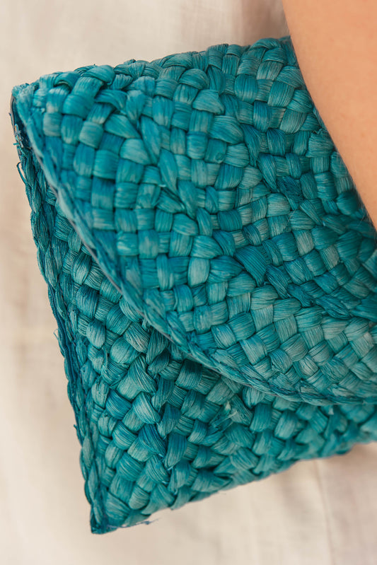 FINAL SALE!! Poolside Straw Clutch in Blue