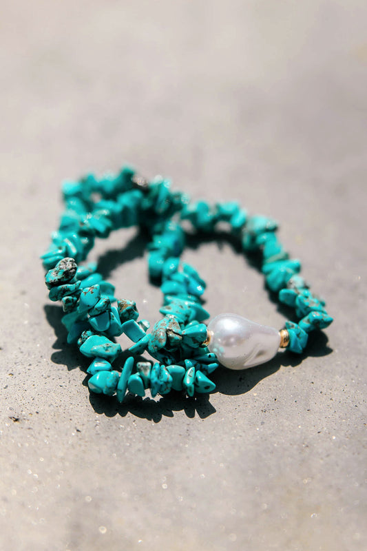 NEW!! Stone & Pearl Bracelet in Turquoise