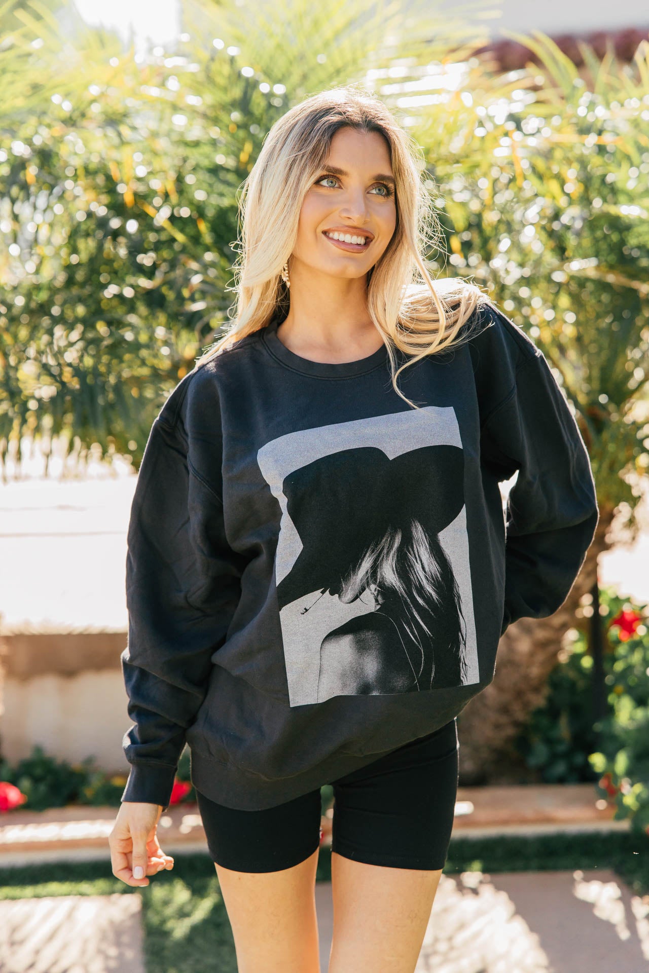 NEW!! The "Paris Cowgirl" Sweatshirt in Black