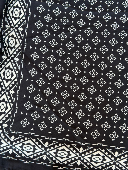 Geometric Muse Scarf in Black