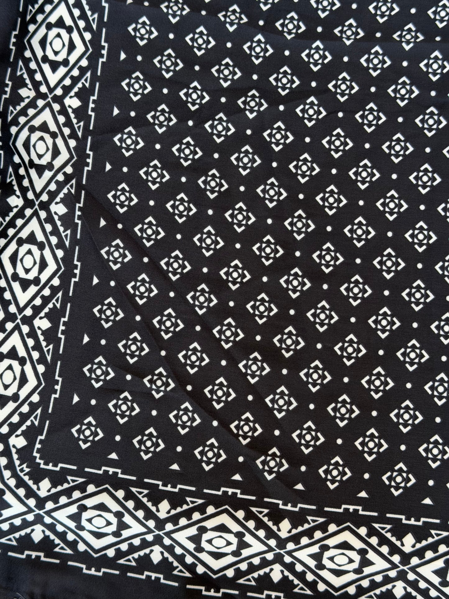 Geometric Muse Scarf in Black
