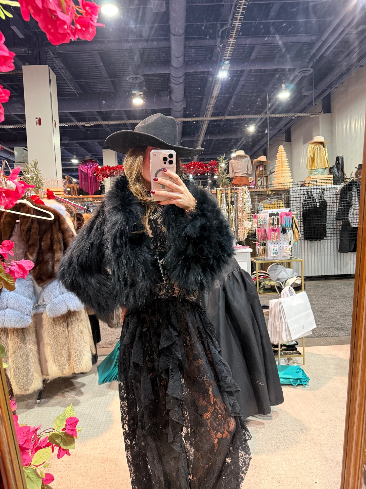 #186 Vintage Dyed Black Cropped Fox Fur Jacket - Size S/M