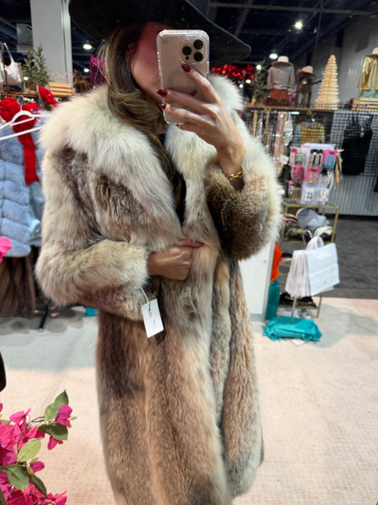 #121 Vintage Lynx Coat Size Small