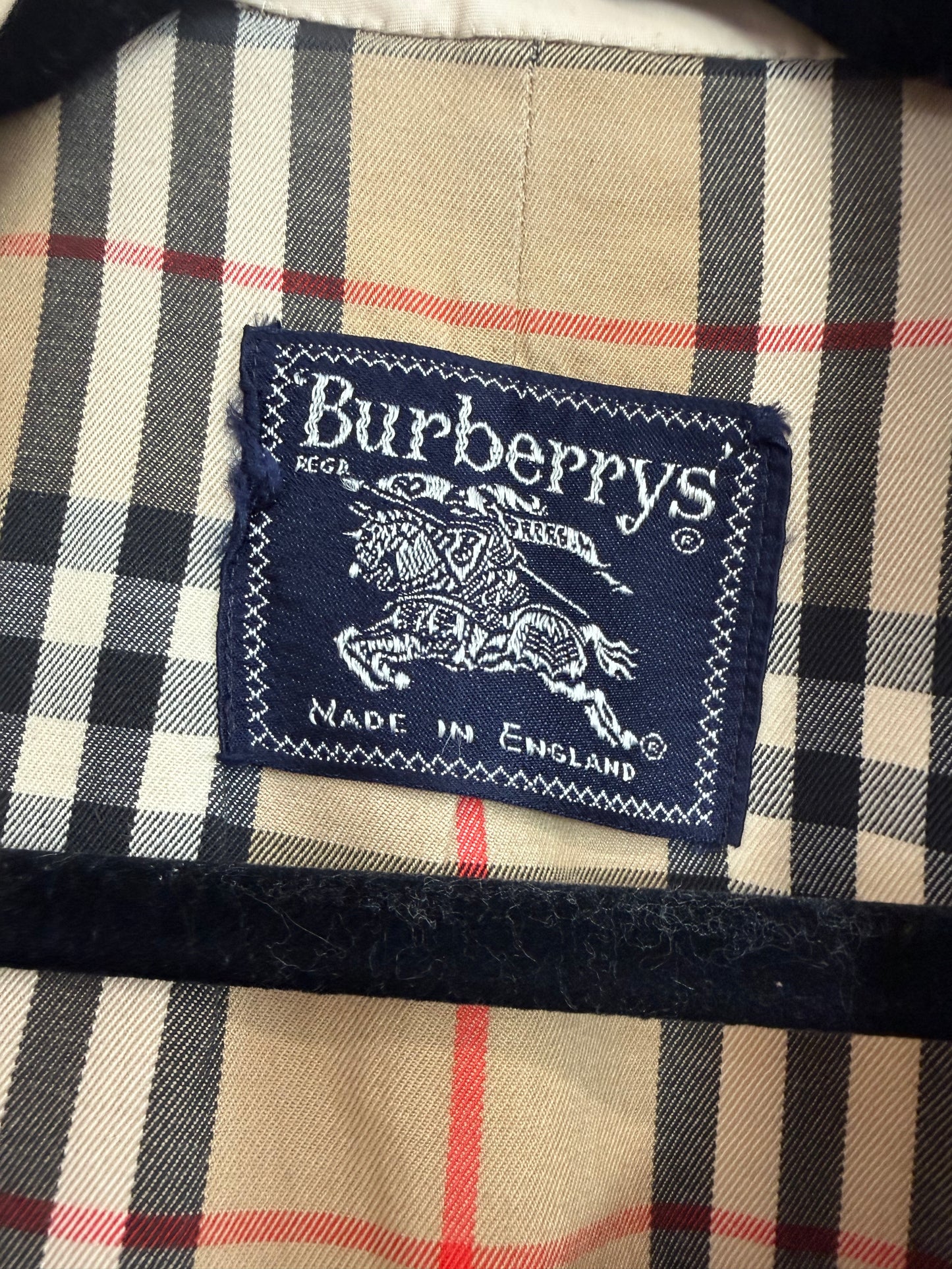 NEW!! Vintage Burberry Trench Coat Size M/L