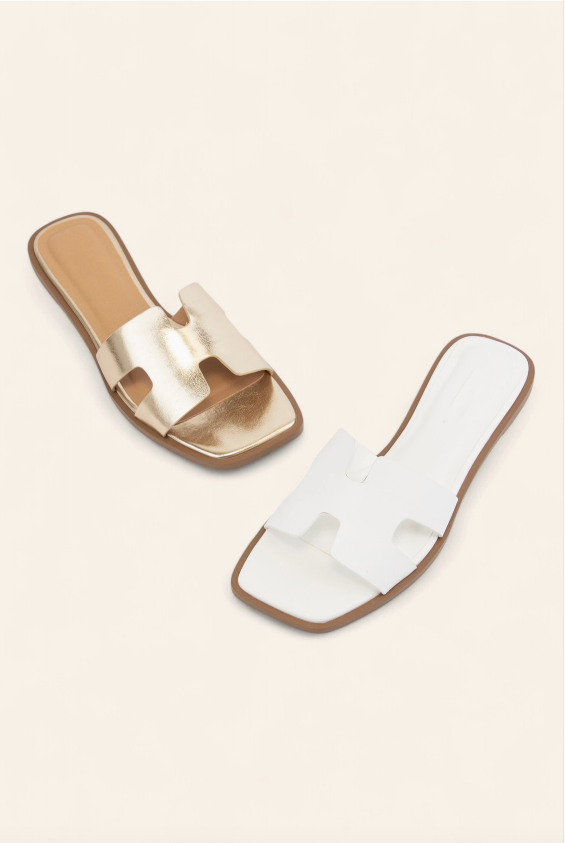 FINAL SALE!! The "Plaza" Sandal in White