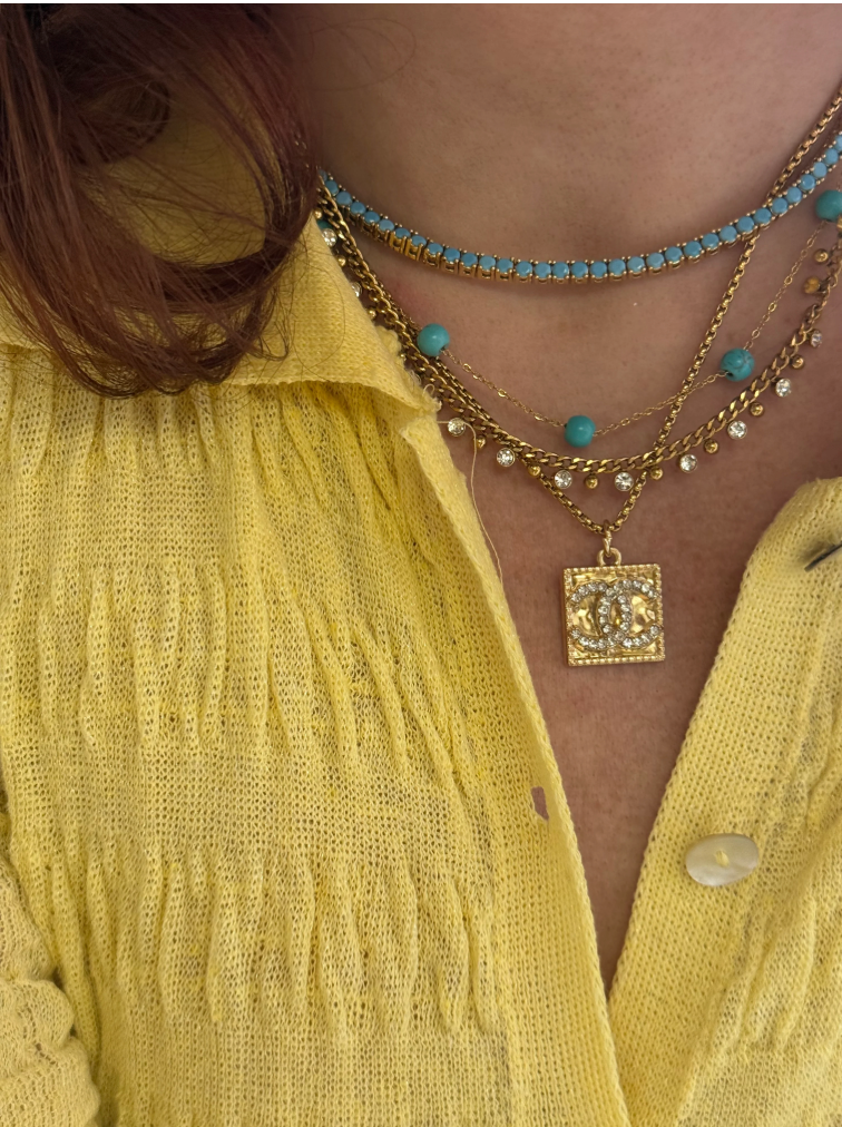 AS SEEN ON WHITNEY RIFE!! Authentic Vintage Betty Pendant in Gold
