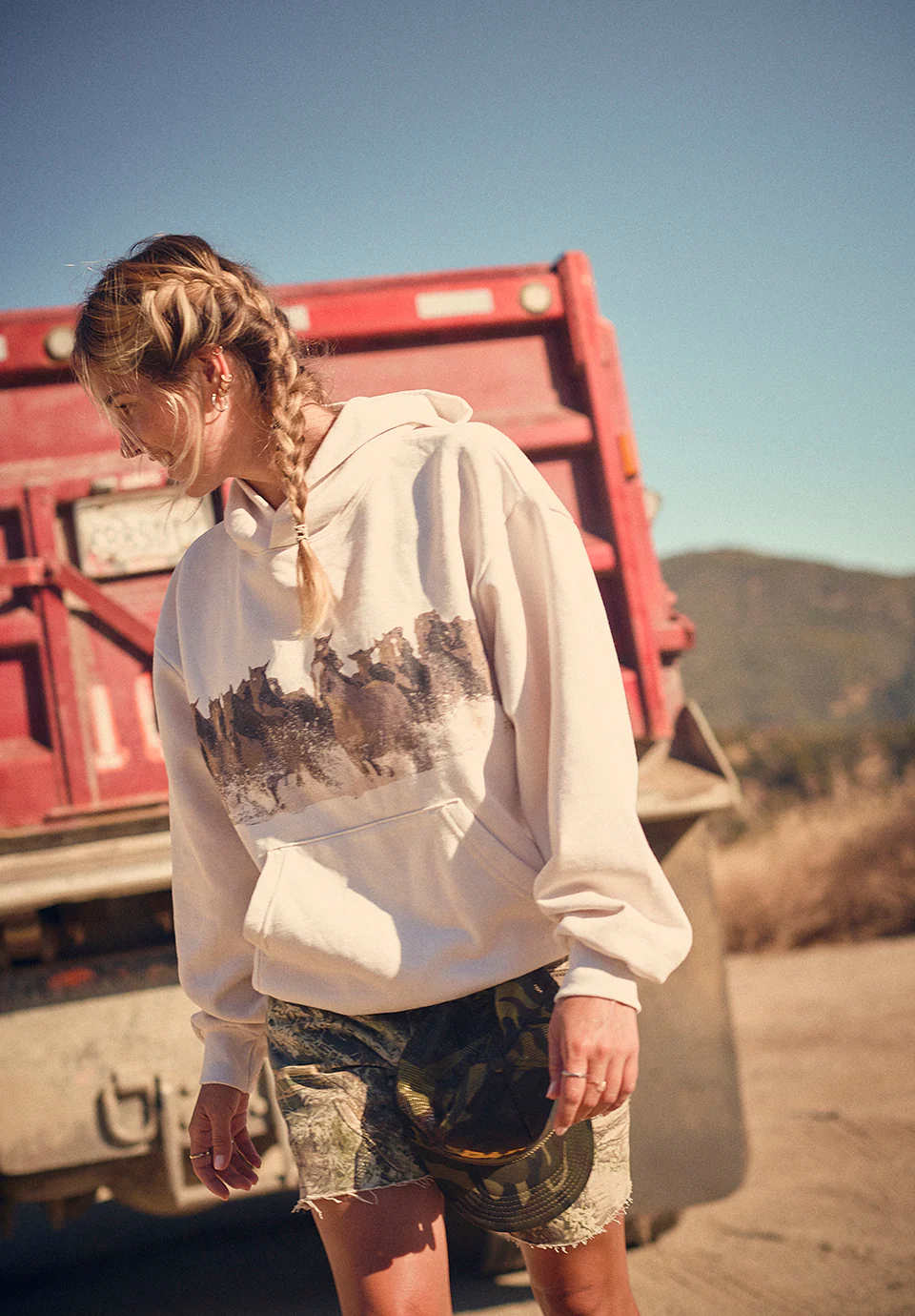 NEW!! Wild Horse Sweatpant in Ivory
