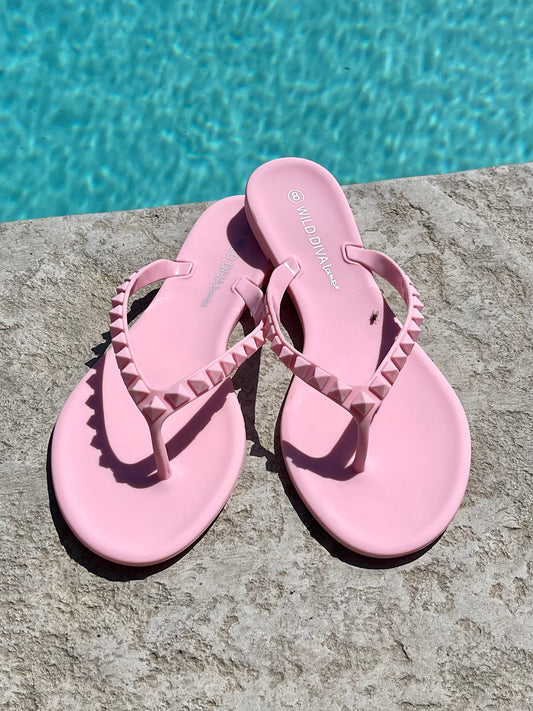 FINAL SALE!! Chic Pyramid Stud Sandal in Pink