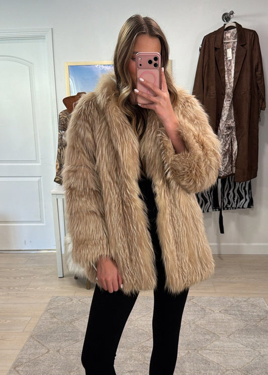 #GB6 Vintage Beige Fox Jacket