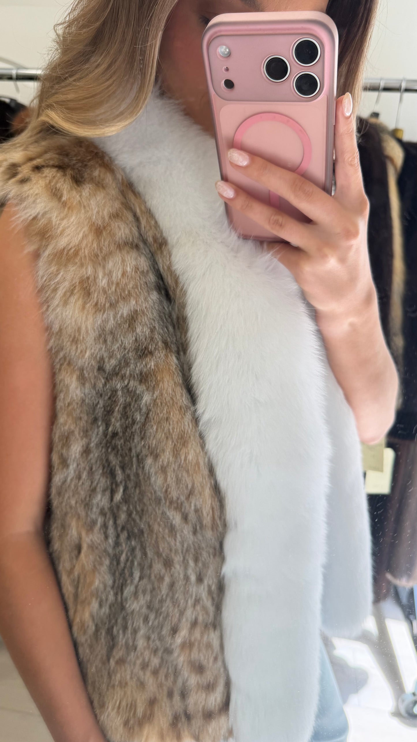 #55 Vintage Lynx Fur Vest w/ Fox Tuxedo Size S/M