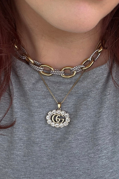 AS SEEN ON CASSIDY! Authentic Vintage Crystal G Pendant Necklace in Gold or Silver in Medium