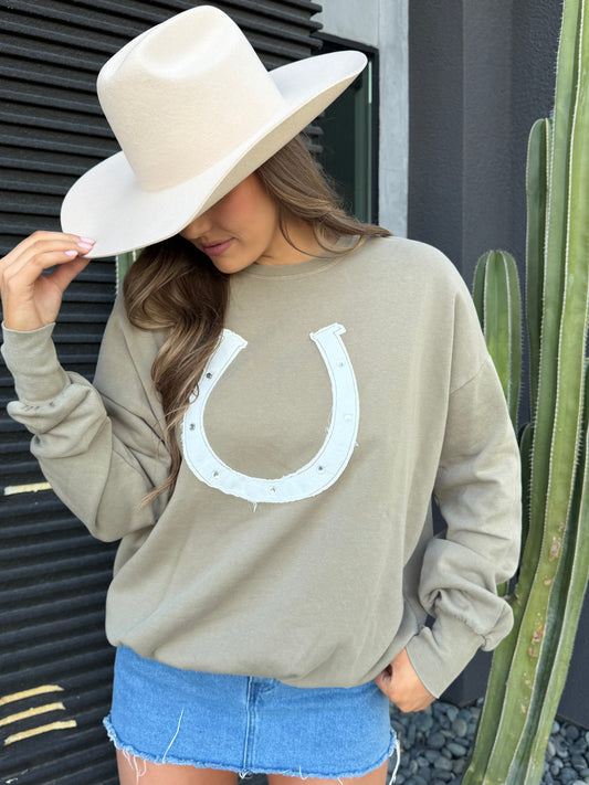 Horseshoe Sweatshirt in Nude