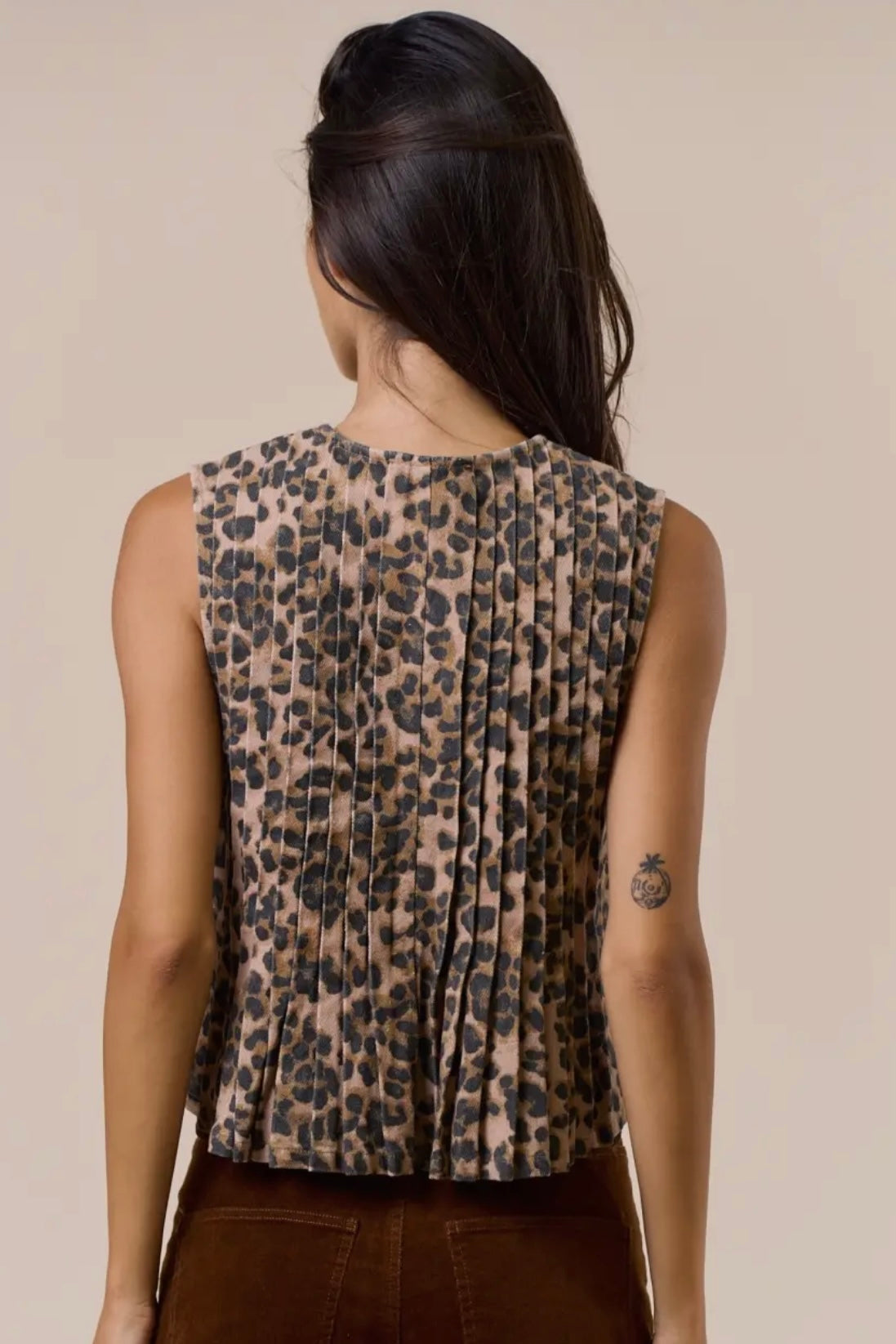 FINAL SALE!! Front Tie Leopard Top