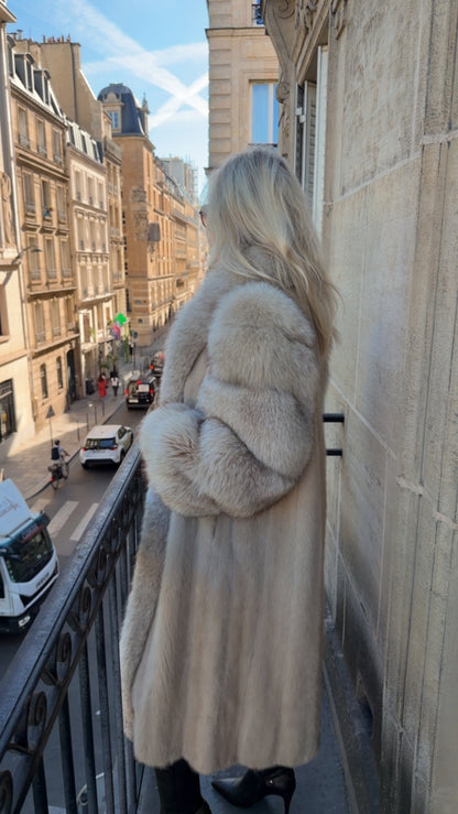 #101 Vintage Pastel Mink Coat w/ Fox Tuxedo Size Medium