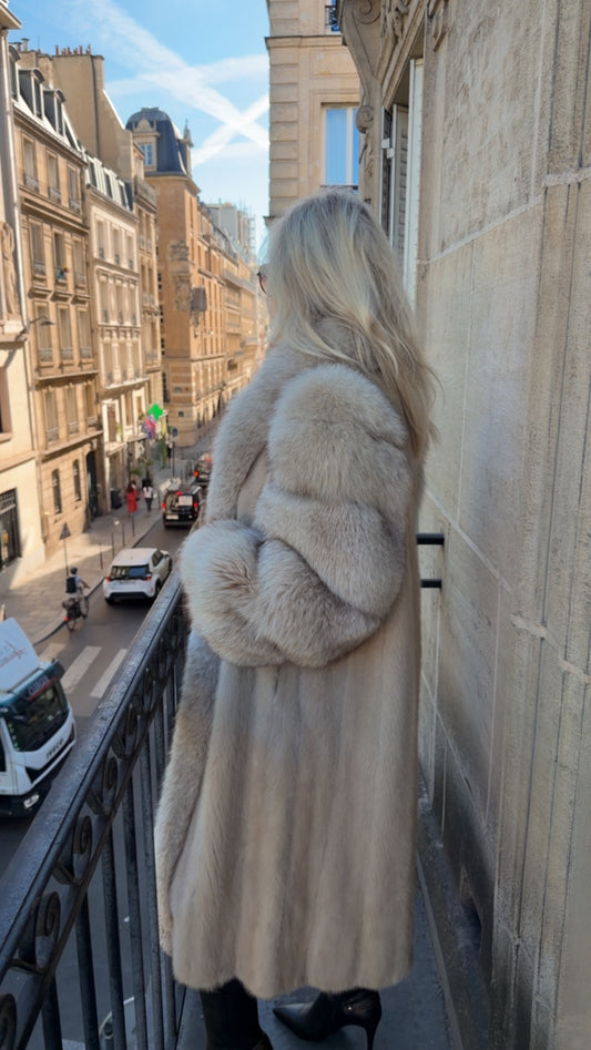 #101 Vintage Pastel Mink Coat w/ Fox Tuxedo Size Medium