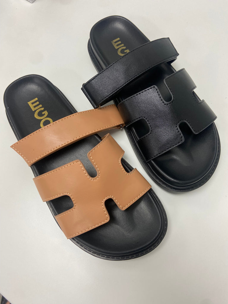 NEW & IN STOCK!! The Lowkey Famous Slide in Camel