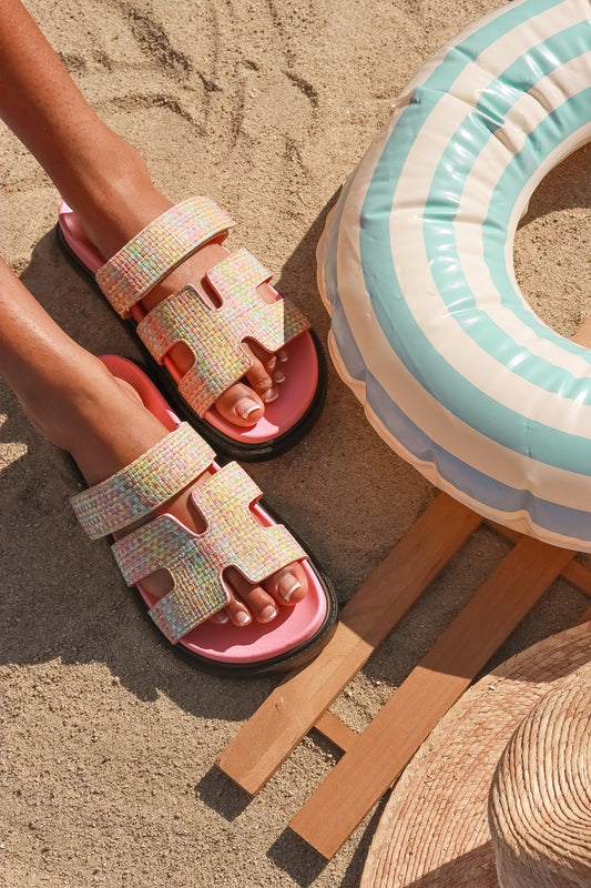 The Lowkey Famous Slide in Pink Raffia