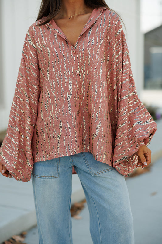 NEW!! Cheetah Print Satin Top in Pink