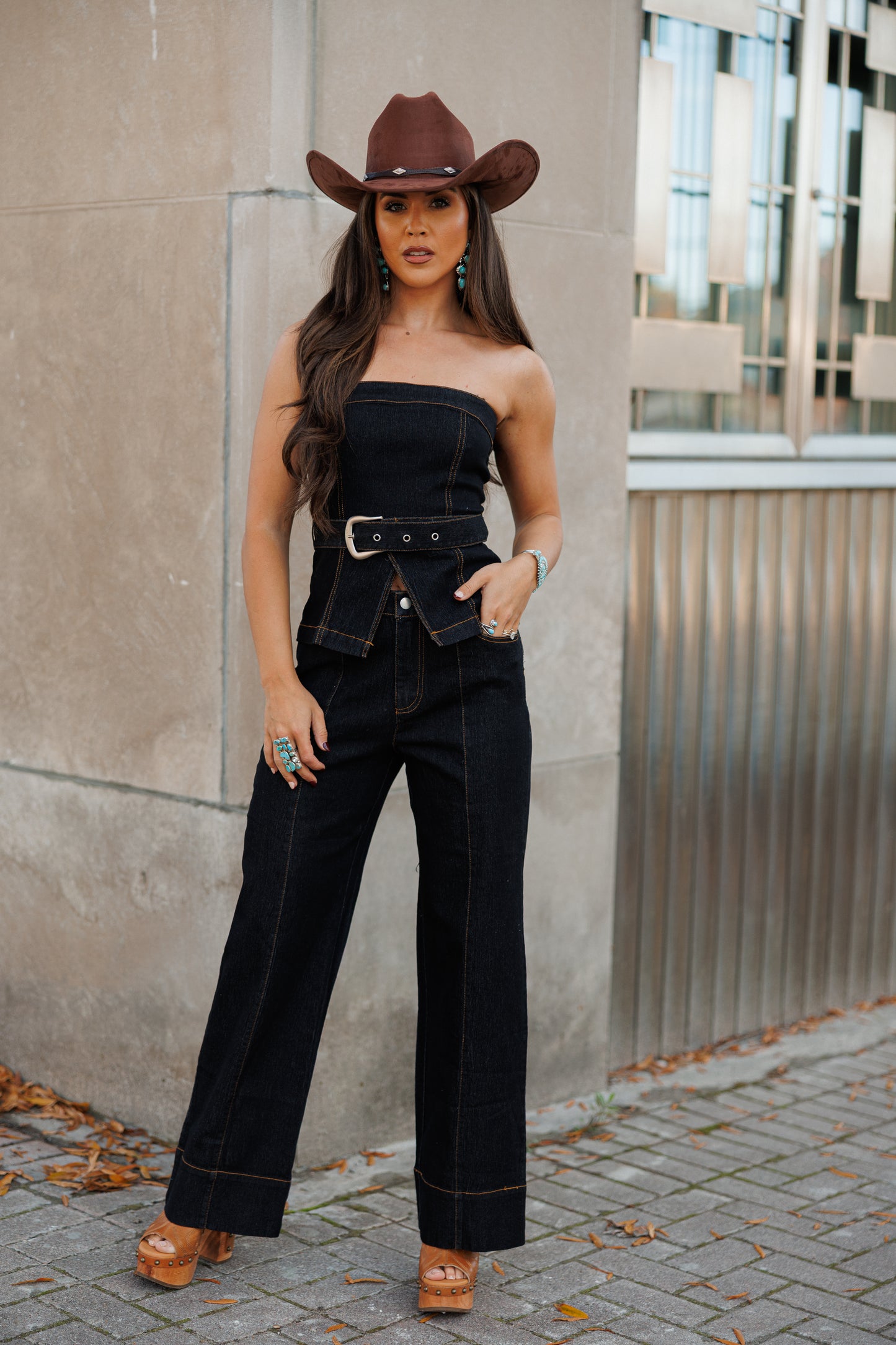 NEW!! High Waisted Contrast Stitch Jeans