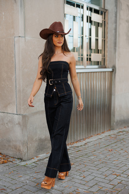 NEW!! High Waisted Contrast Stitch Jeans