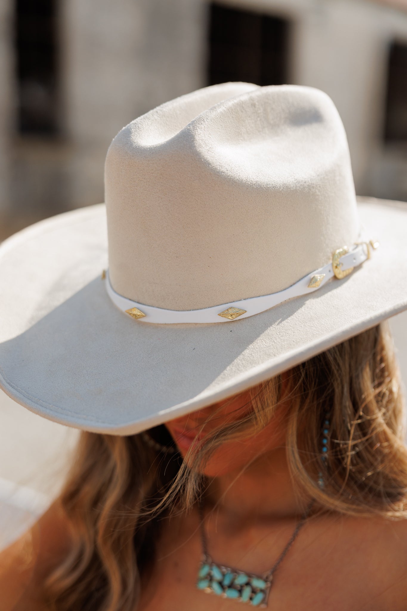 NEW!! The "Dolly" Faux Suede Cowboy Hat in Ivory (7799894081775)