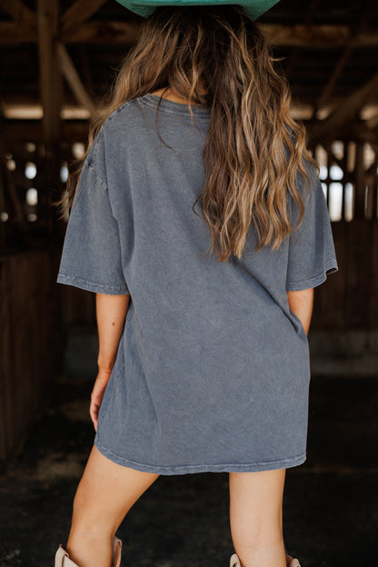 Howdy Graphic Tee in Charcoal