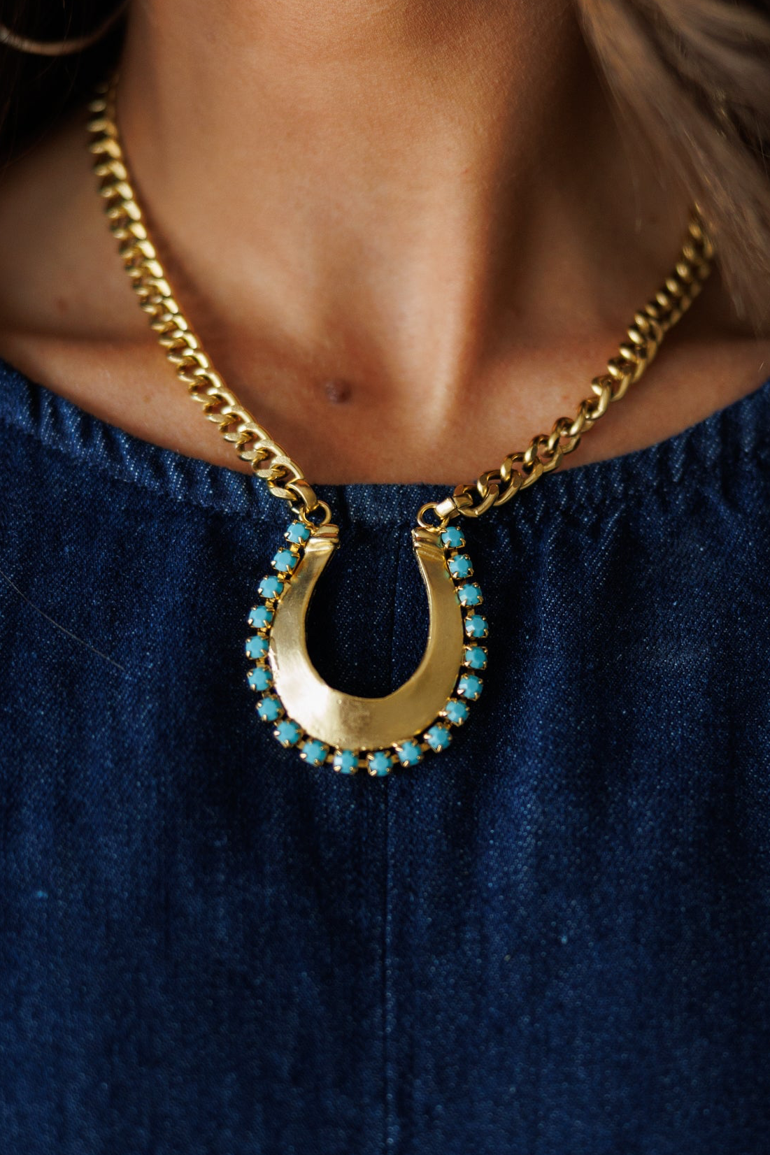 AS SEEN ON LAINEY! Horseshoe Necklace w/ Turquoise Stones