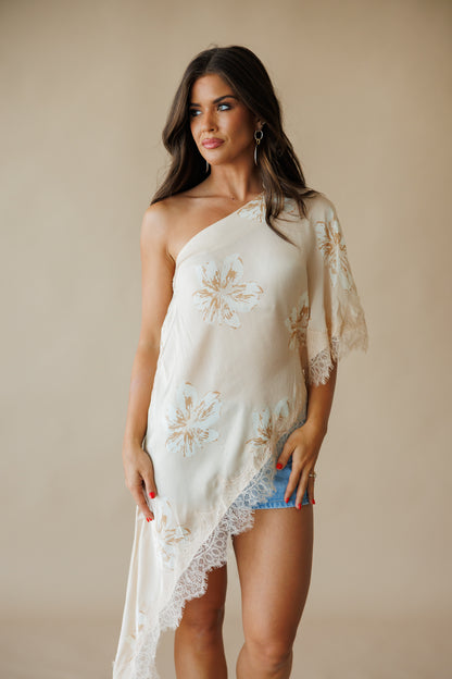 AS SEEN ON KATIE LANGLEY! Asymmetric Lace Top in Nude Floral