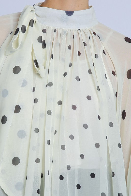 FINAL SALE!! Chic Polka Dot Blouse