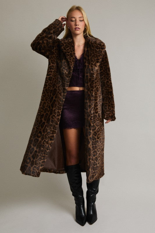 “Luxe Muse" Cheetah Faux Fur Coat