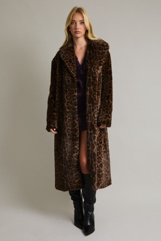 “Luxe Muse" Cheetah Faux Fur Coat