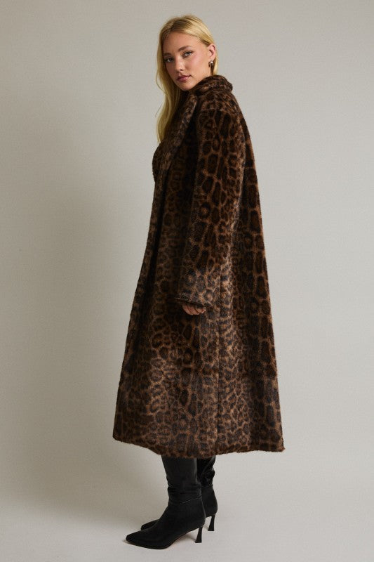 “Luxe Muse" Cheetah Faux Fur Coat