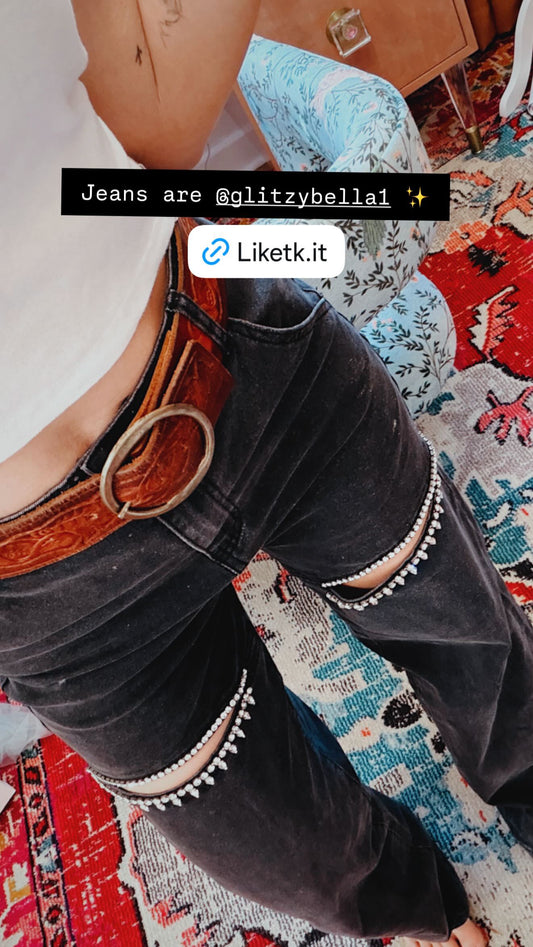 AS SEEN ON TAYLOR!! The Nikki Black Denim Rhinestone Jean