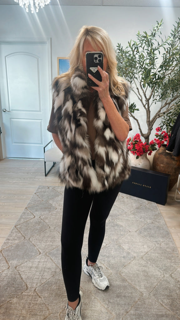 #10 Vintage Fox Fur Vest - Size M-L