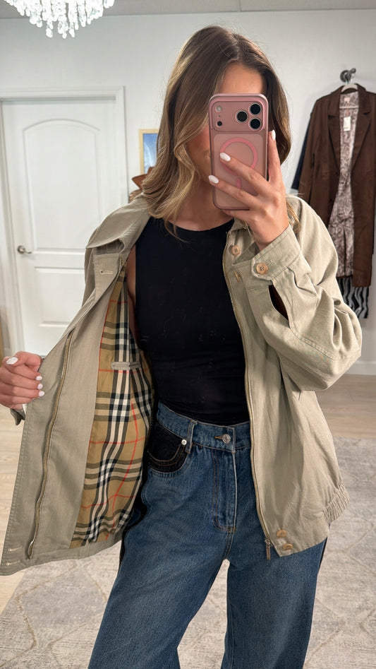 NEW!! Vintage Burberry Lightweight Bomber Jacket Size Medium