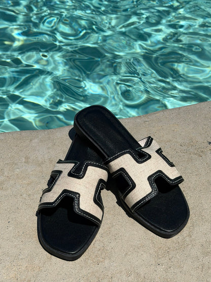 Island Luxe Contrast Slide in Black