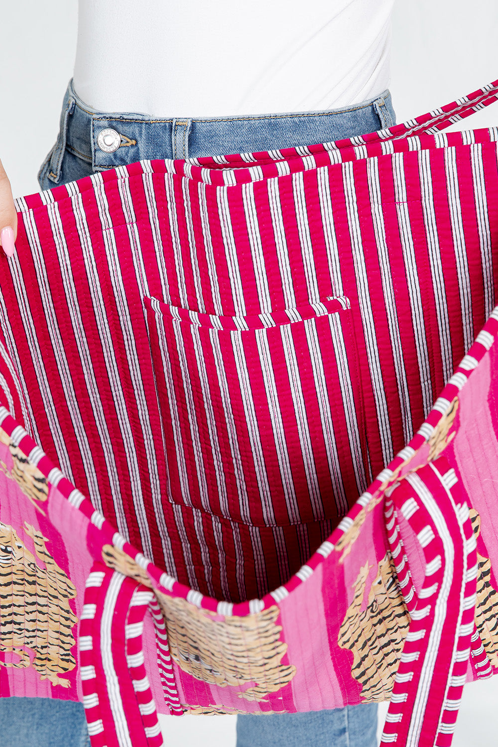 DOORBUSTER!! Tiger Print Reversible Tote in Pink