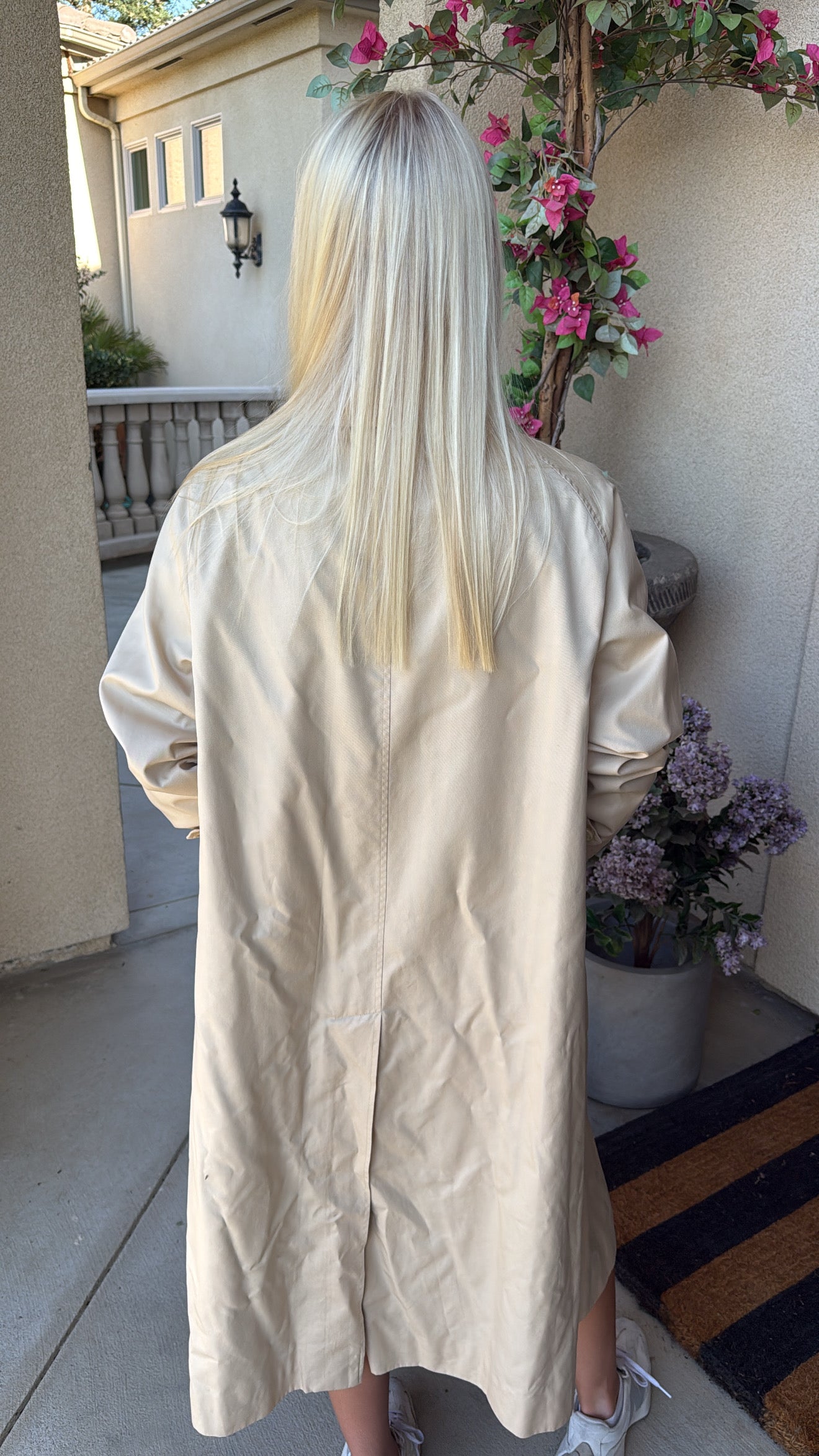 NEW!! Vintage Burberry Trench Coat Size M/L