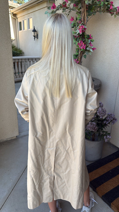 NEW!! Vintage Burberry Trench Coat Size M/L