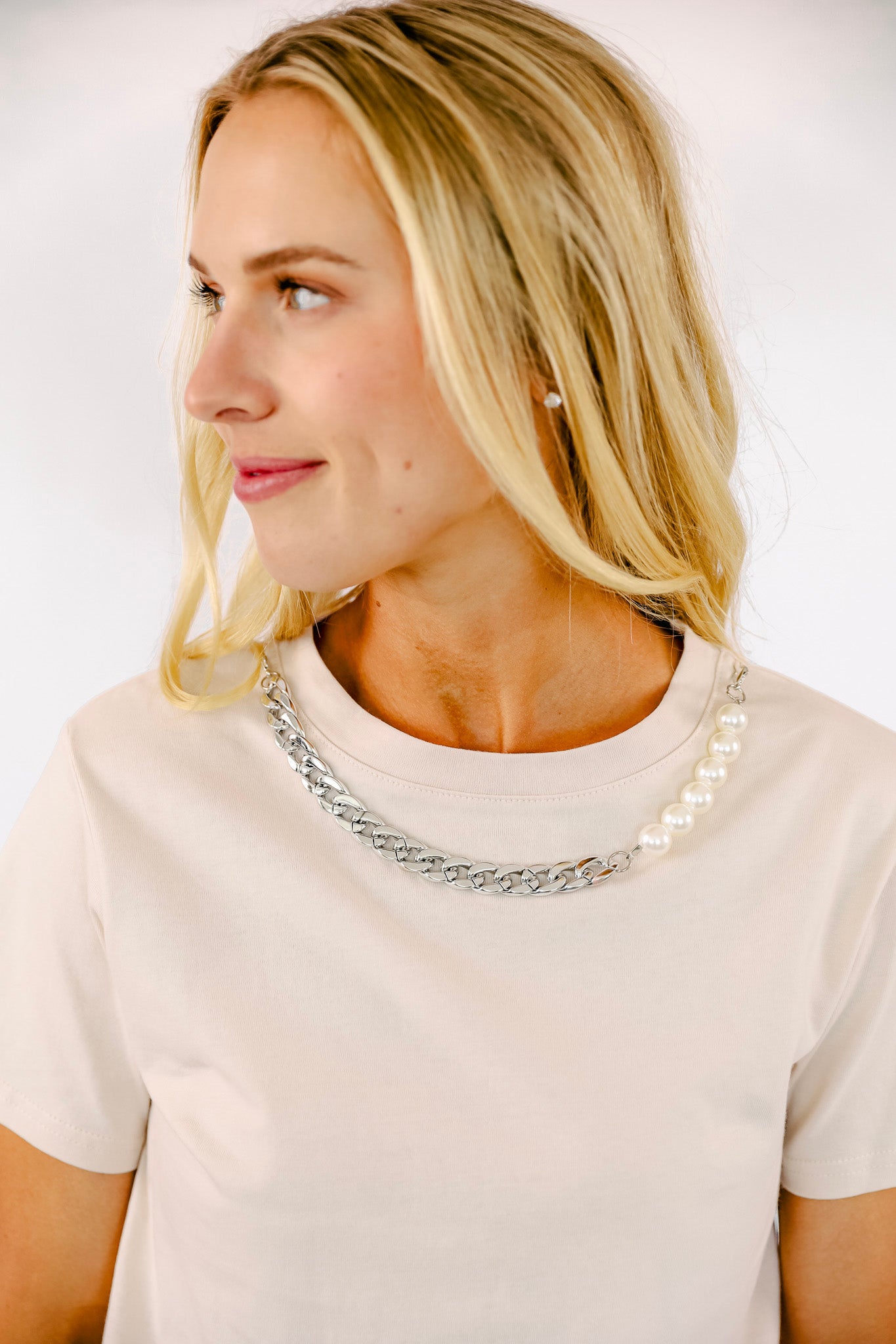 FINAL SALE!! Pearl Chain Tee in Beige