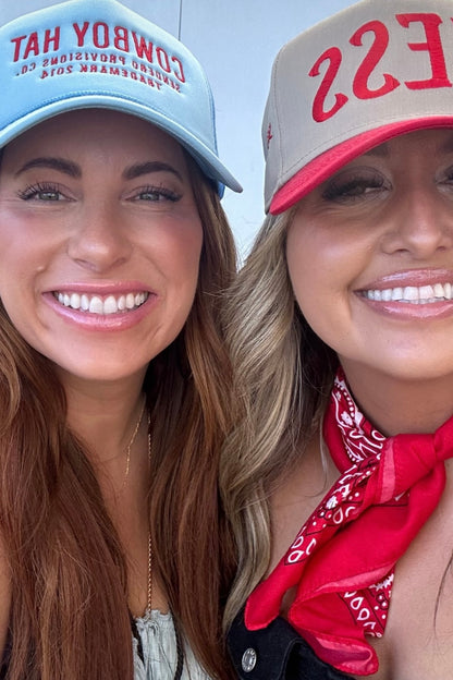 AS SEEN ON WHITNEY RIFE!! Cowboy Trucker Hat in Blue/Red (8288295059695)