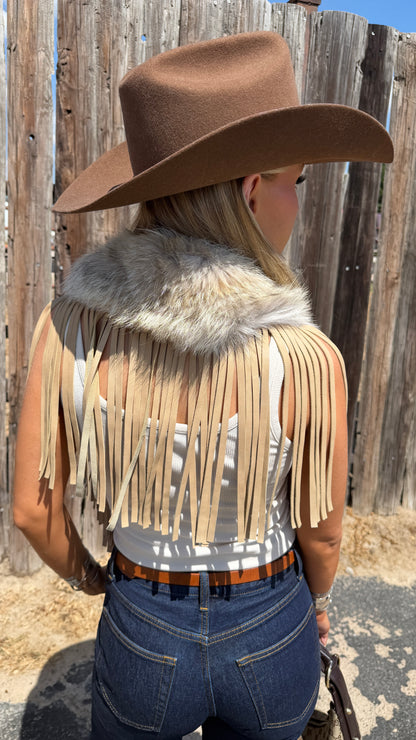 Vintage Coyote Fur & Leather Fringe Collar - Medium Size